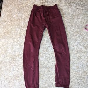 Organic basics silver tech active leggings in burgundy